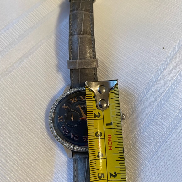 MICHAELKors Whitley Grey Dial Grey Leather Ladies Watch MK2427 - Picture 16 of 16